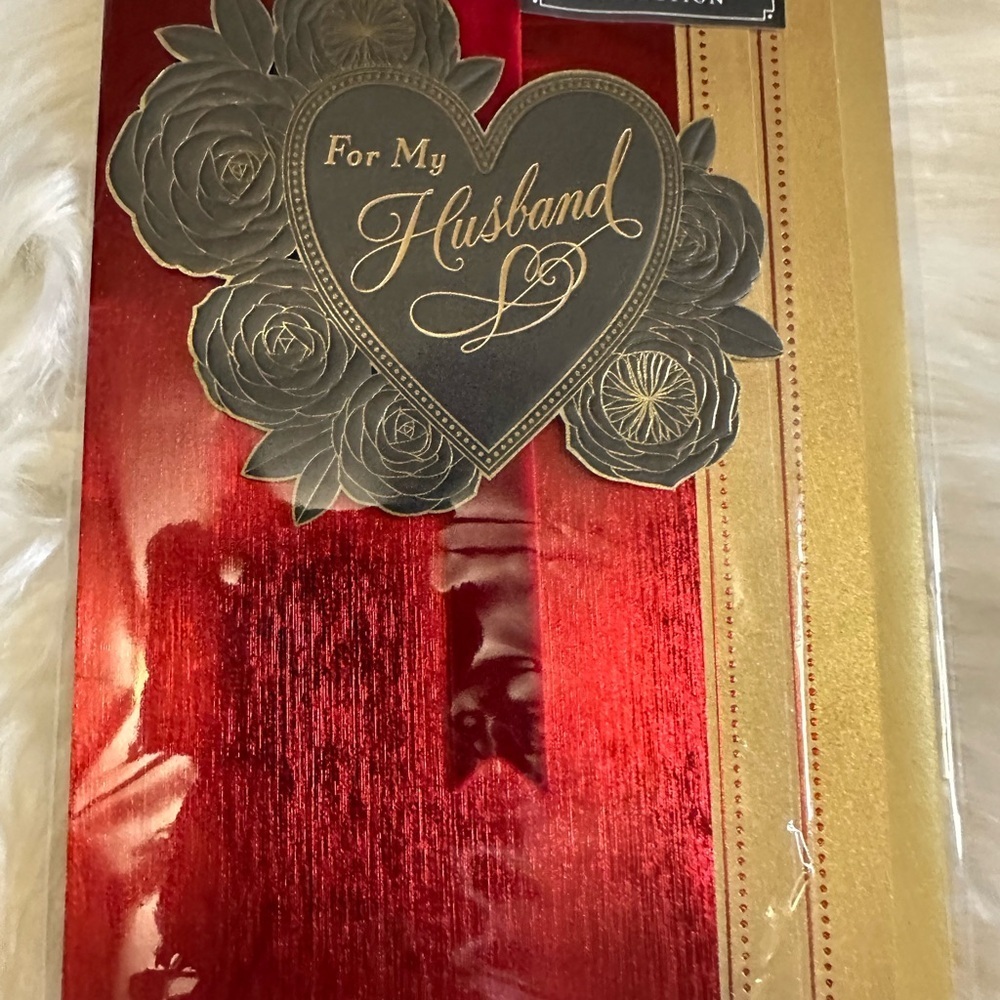 Red and Gold greeting cards with Heart Design